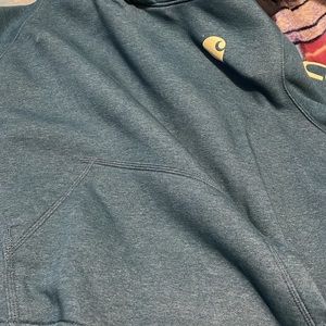 2XL Carhartt sweatshirts